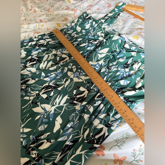 Eloquii NWT maxi dress sleeveless keyhole tie front size 14/16 green - Picture 6 of 9